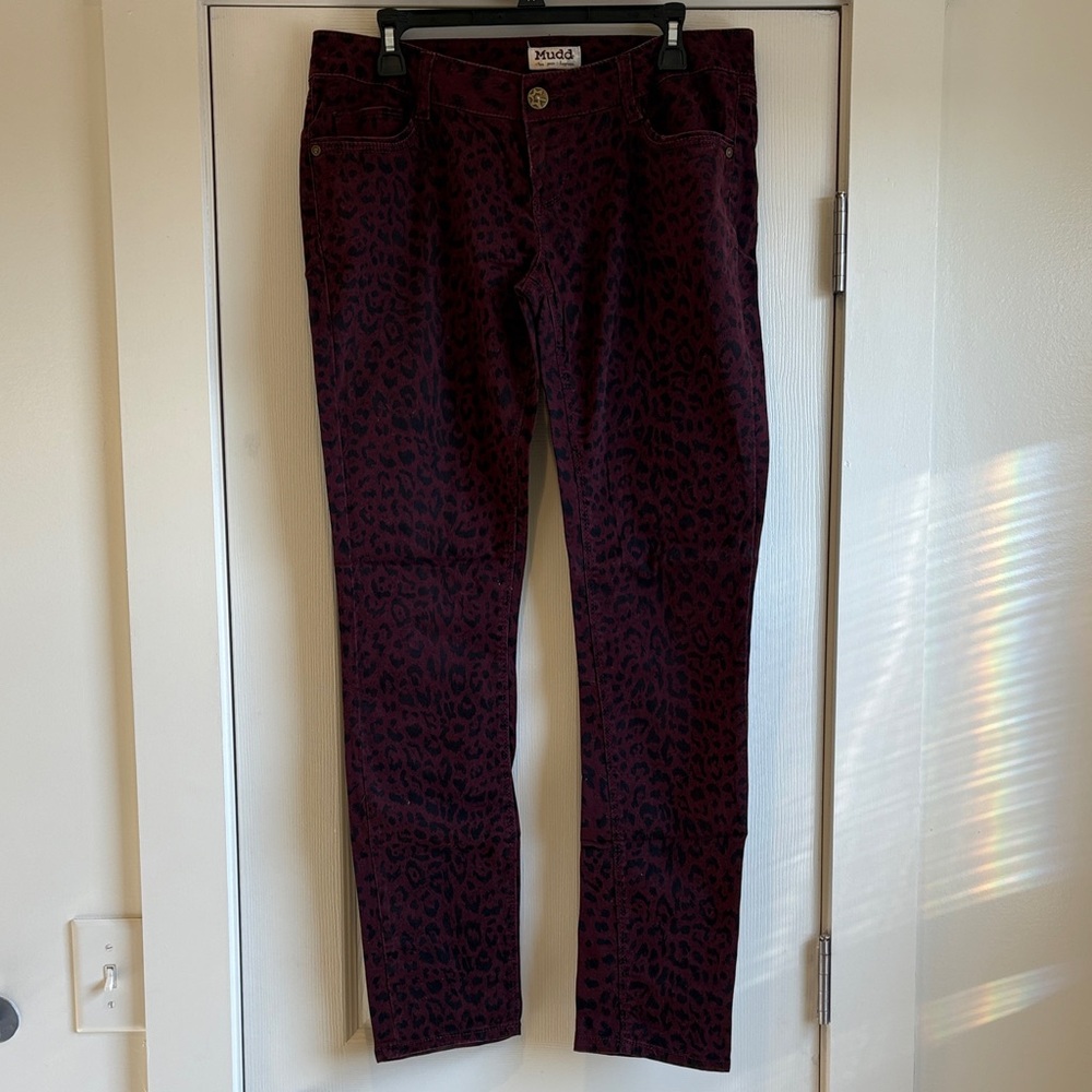 Mudd | Maroon & Black Cheetah Print Pants Skinny Jean Juniors Size 11